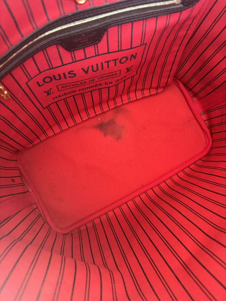 Louis Vuitton Neverfull