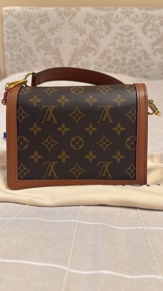 Louis Vuitton Dauphine xxlock