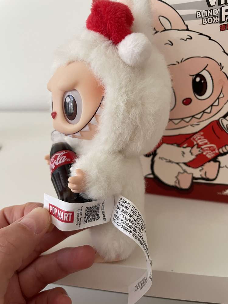 Labubu Coca Cola edicia