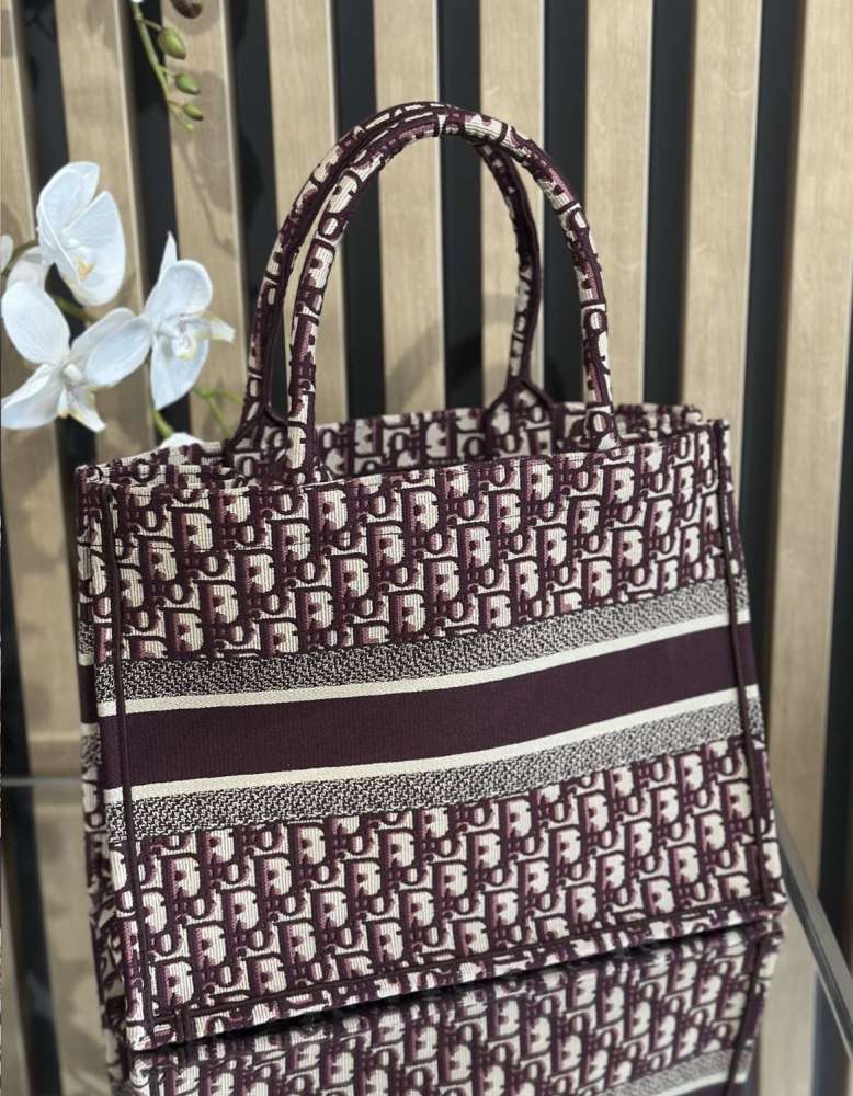 Dior tote bag
