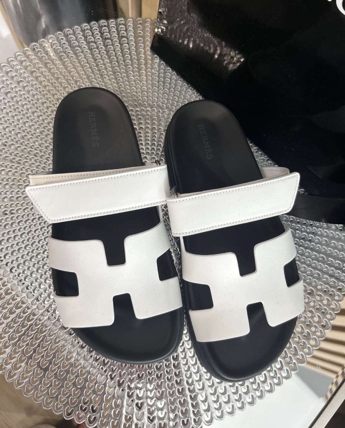 Hermes chypre šľapky