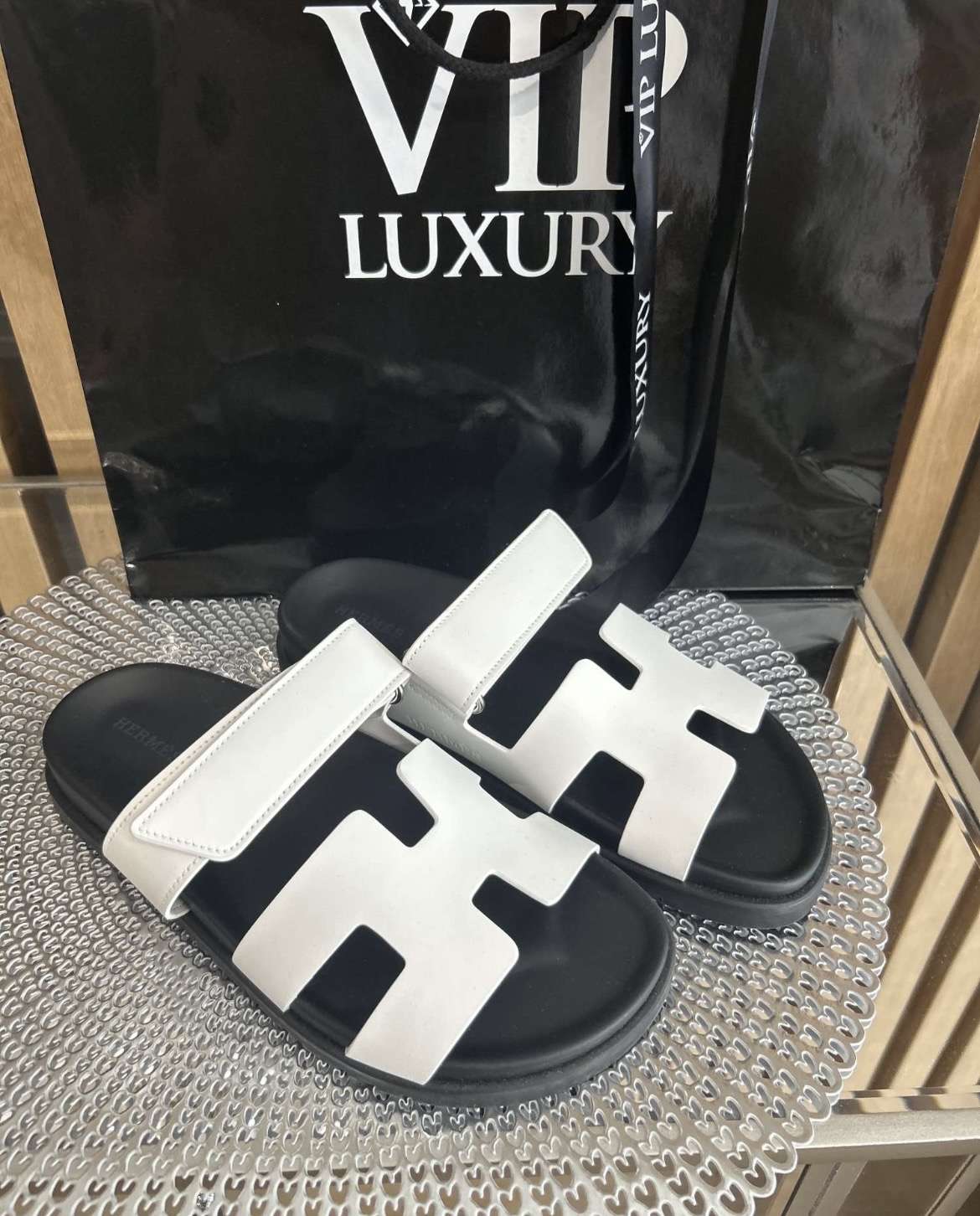 Hermes chypre šľapky