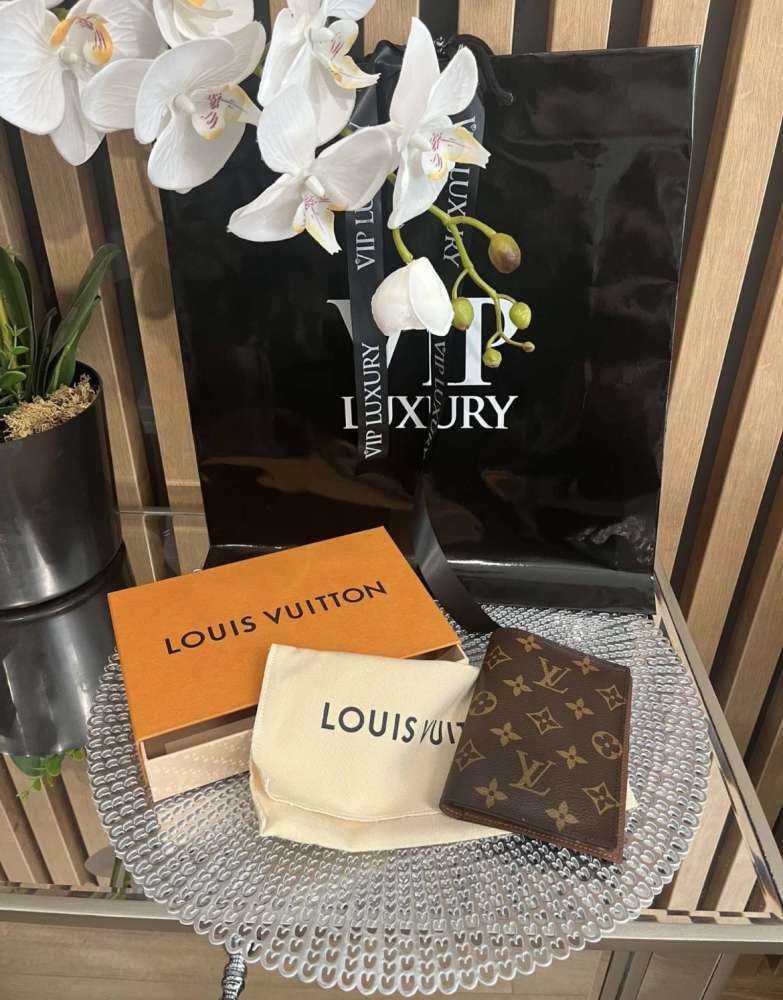 Louis Vuitton obal na pas