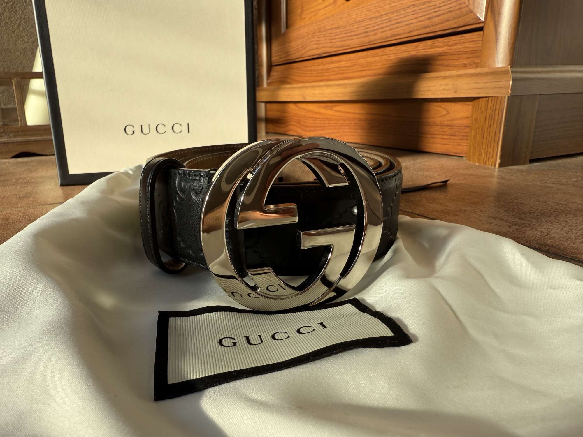 GUCCI Opasok