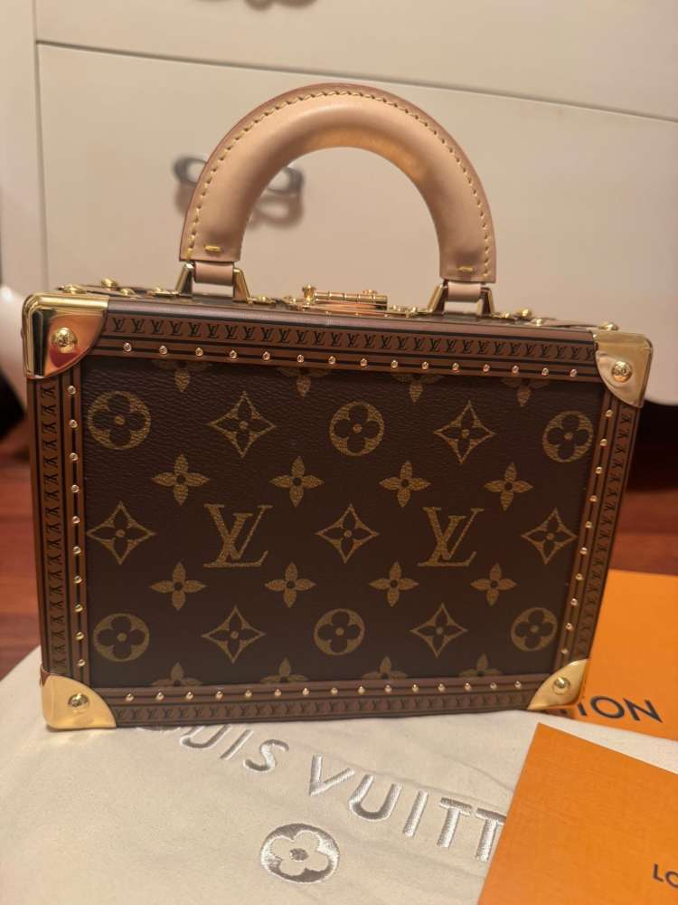 Louis Vuitton kufrík