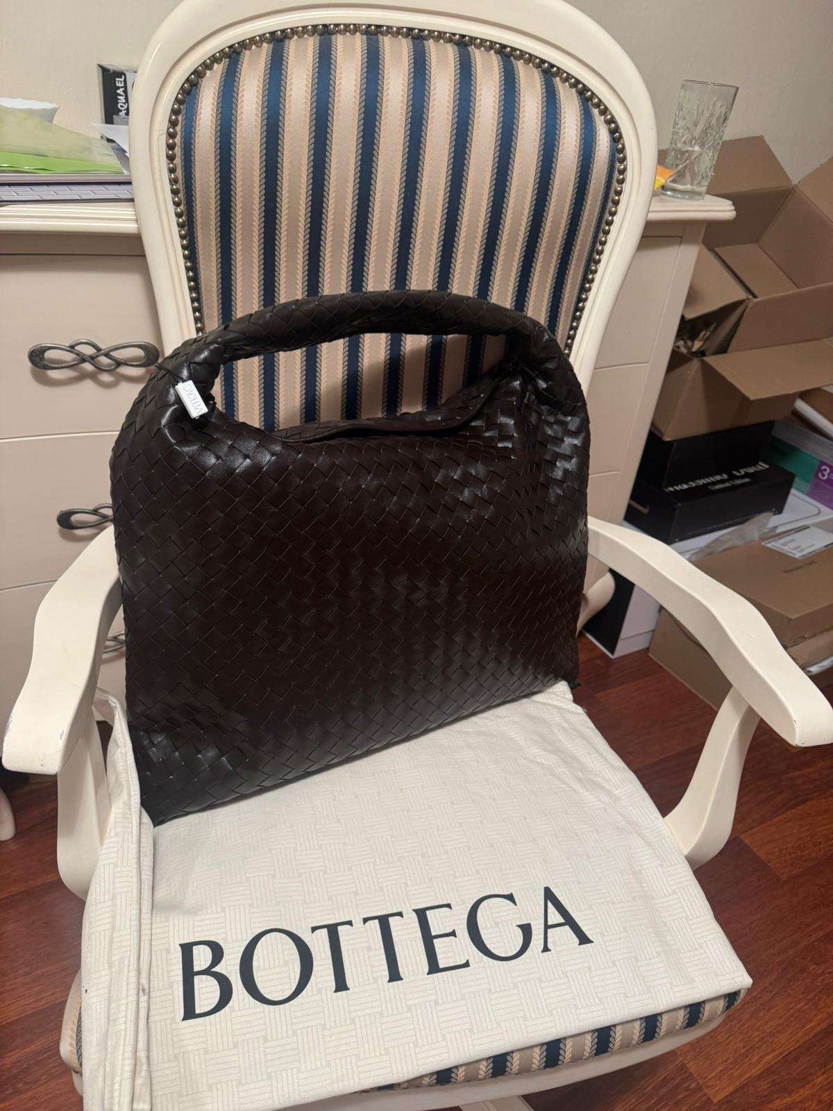 Bottega Veneta kabelka