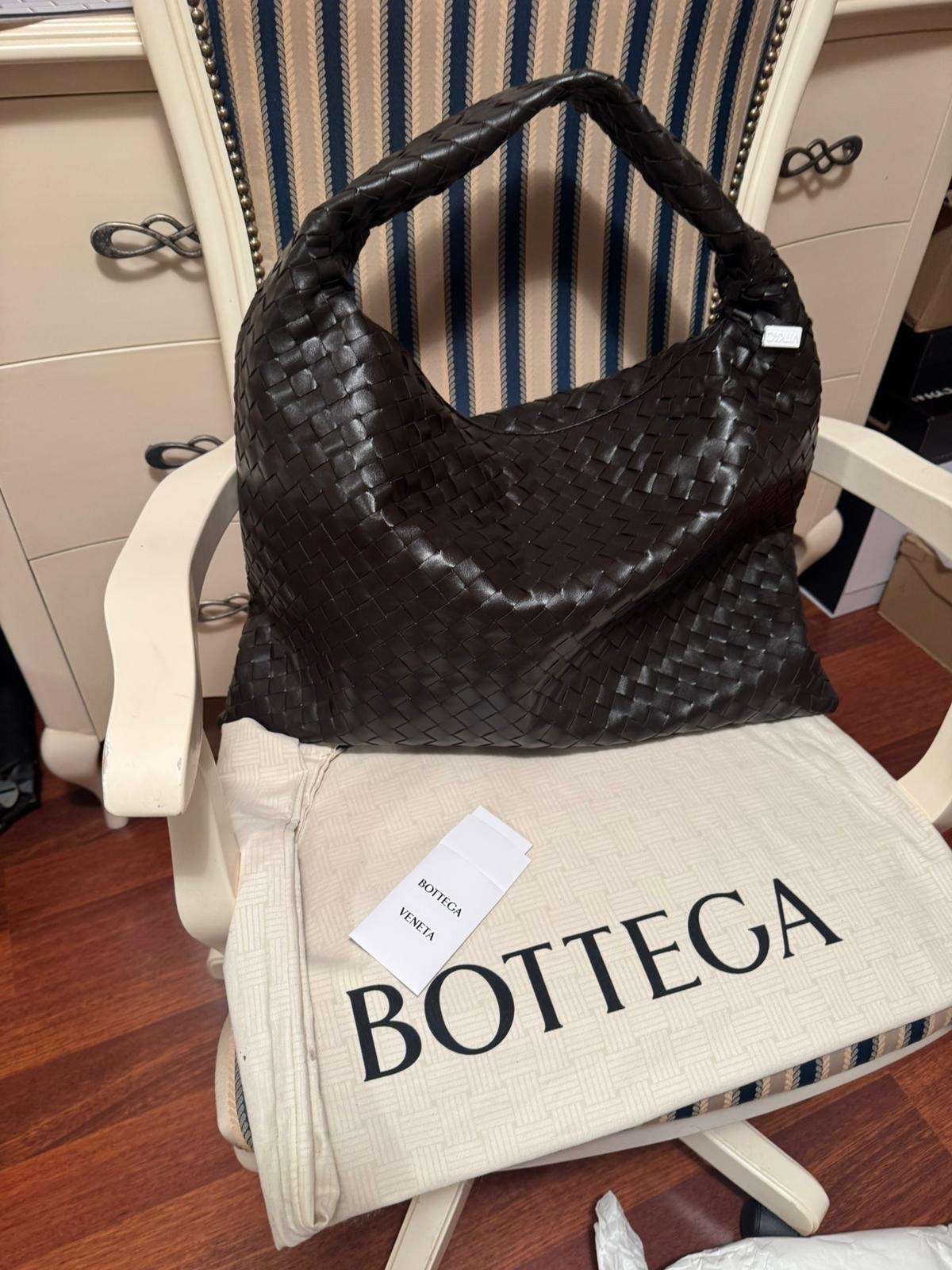 Bottega Veneta kabelka