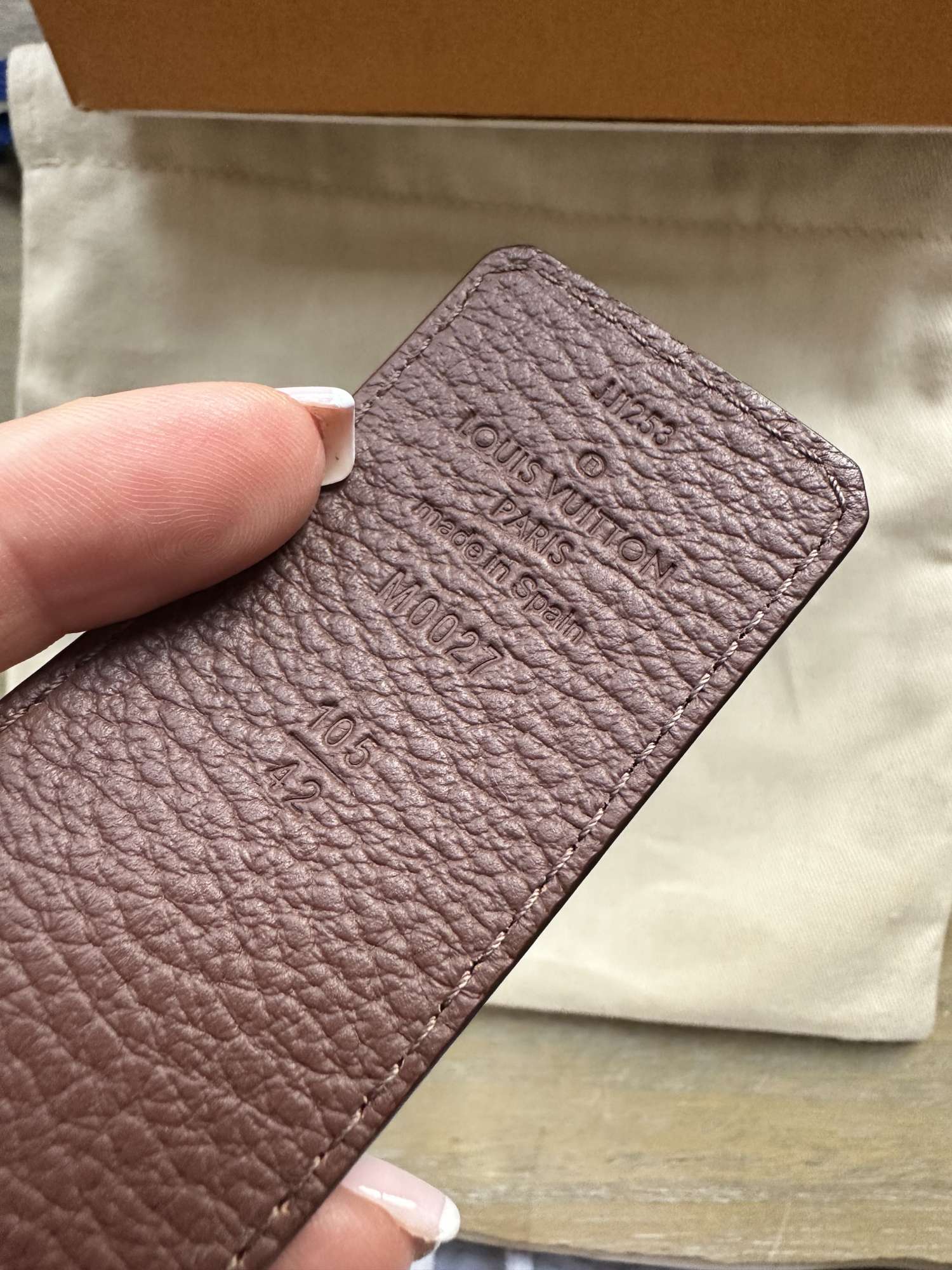 Nový opasok Louis Vuitton model Tilt double face veľkosť 105