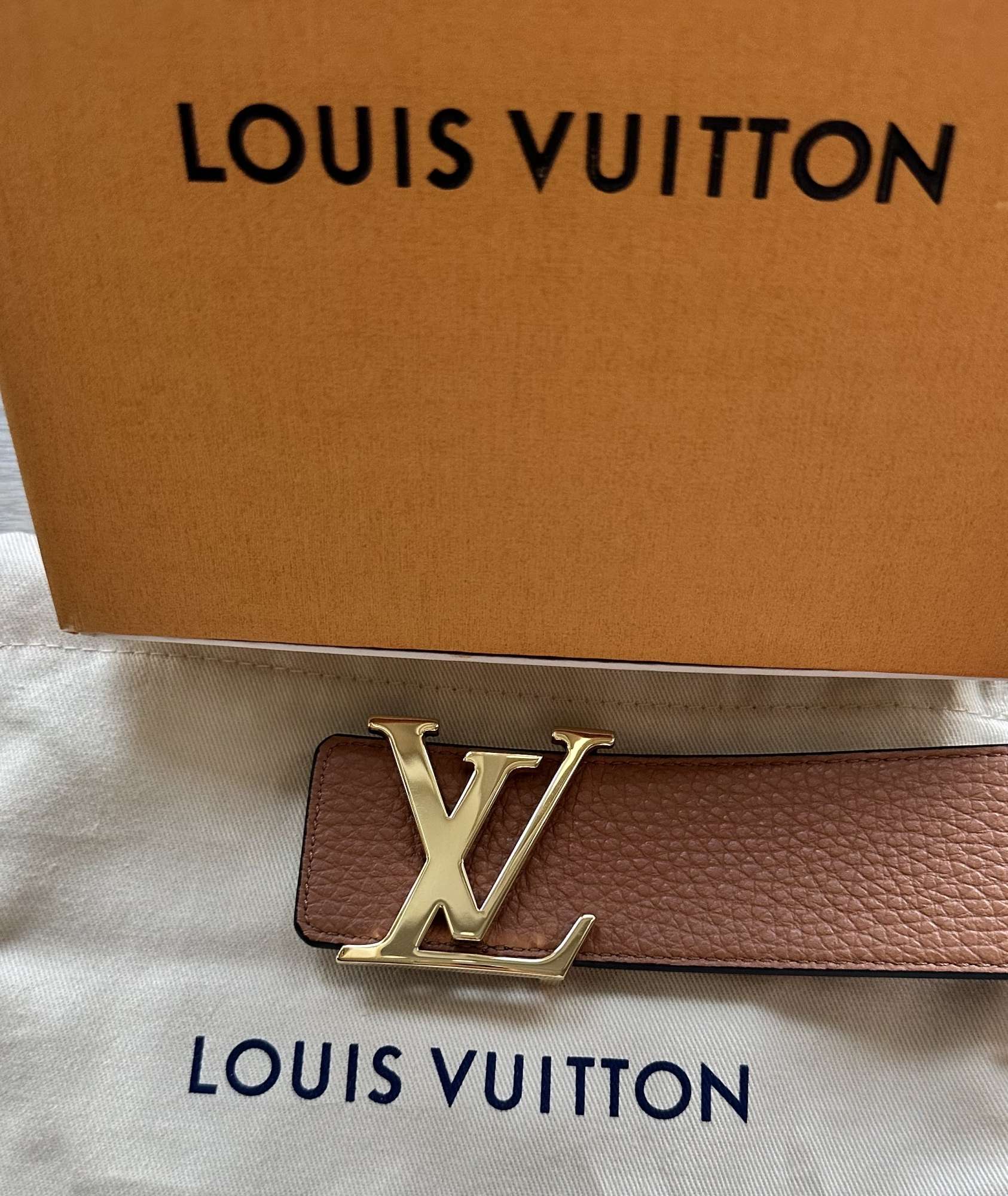 Nový opasok Louis Vuitton model Imotiales zlatý veľkosť 95