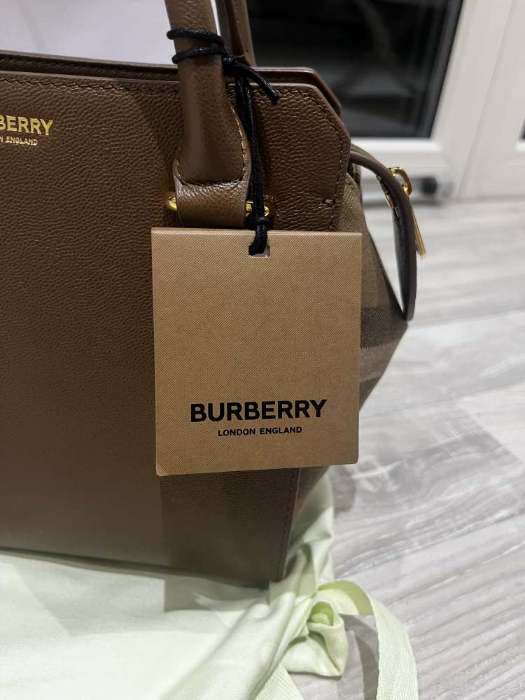 Burberry kabelka