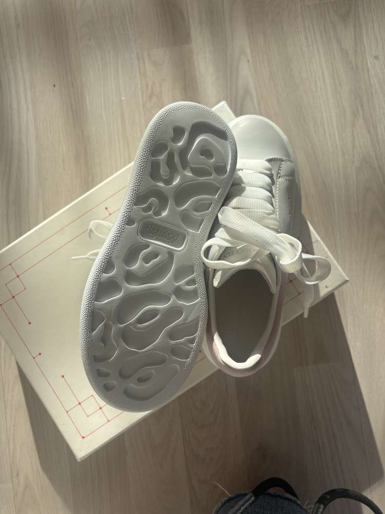 Alexander McQUEEN vel. 31