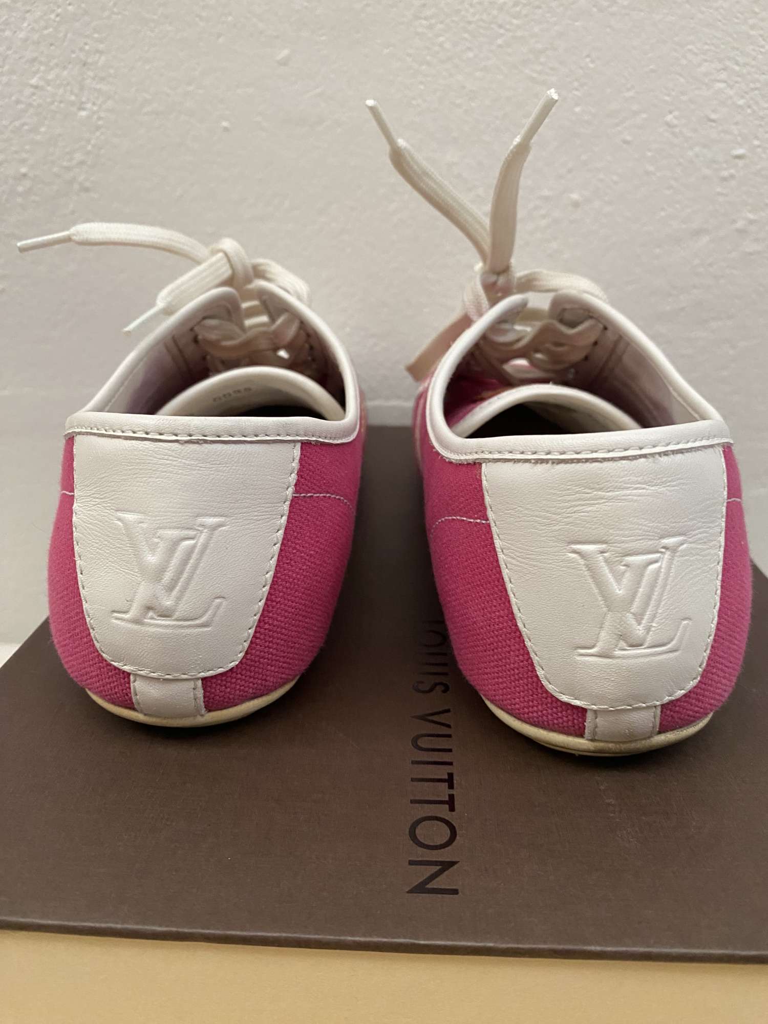 LV Fuchsia textile sneakers