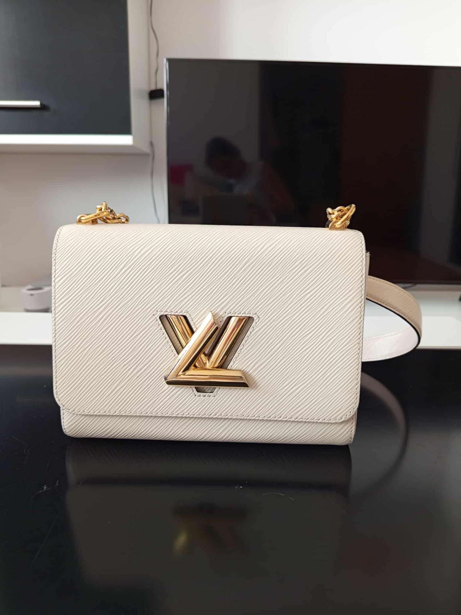 Louis Vuitton Twist MM