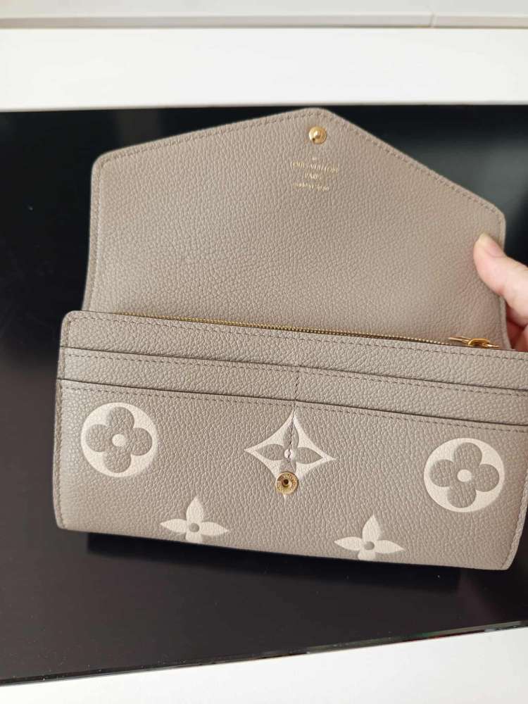 Louis Vuitton peňaženka