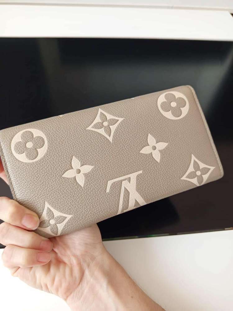 Louis Vuitton peňaženka