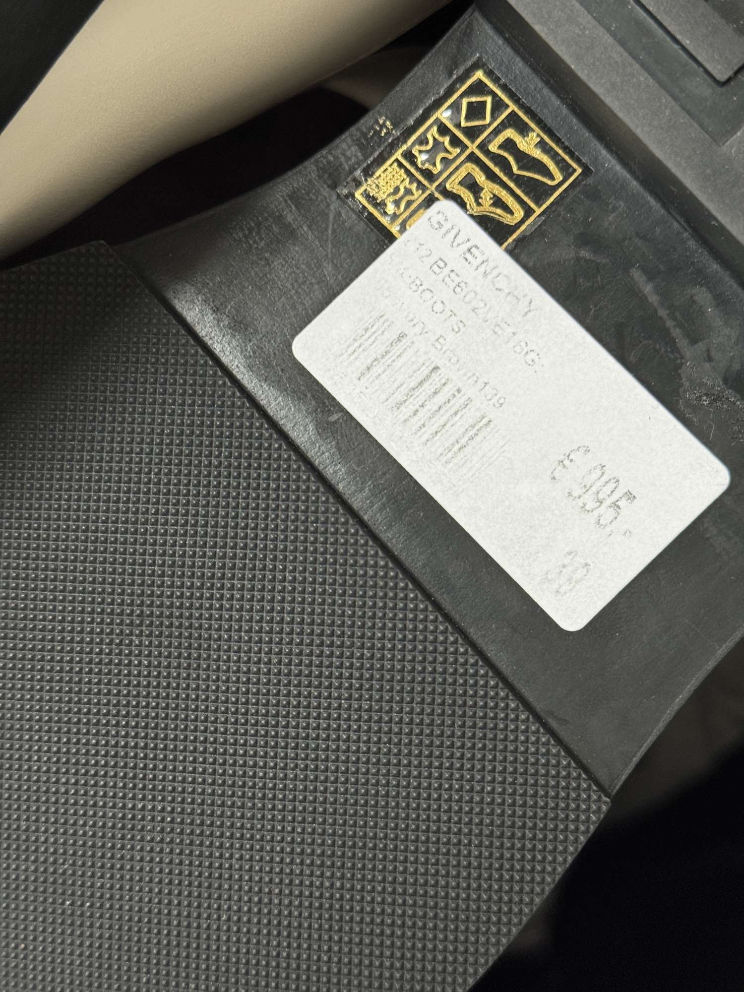 Givenchy veľkosť 39