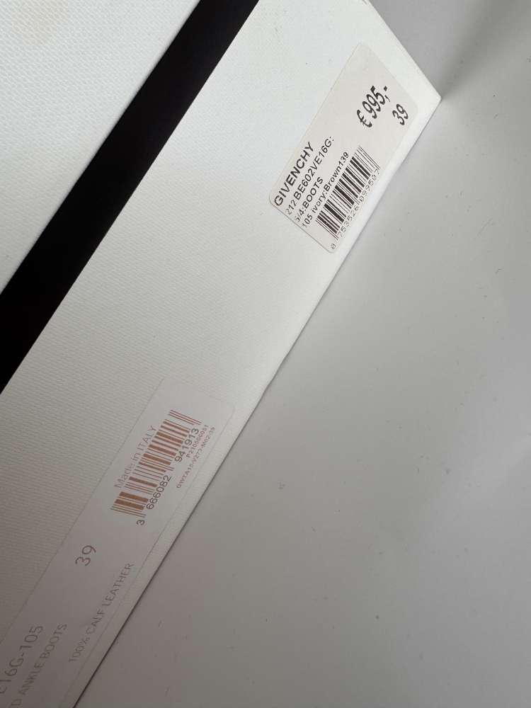 Givenchy veľkosť 39