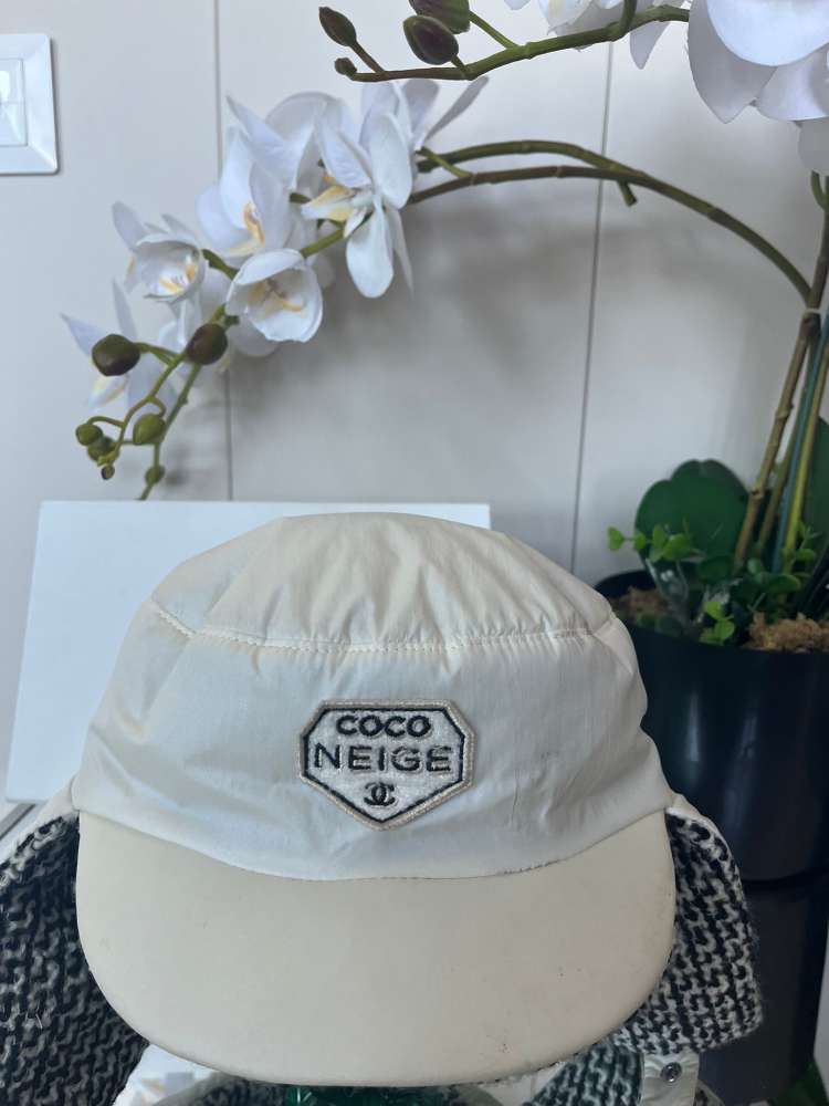 Chanel čiapka