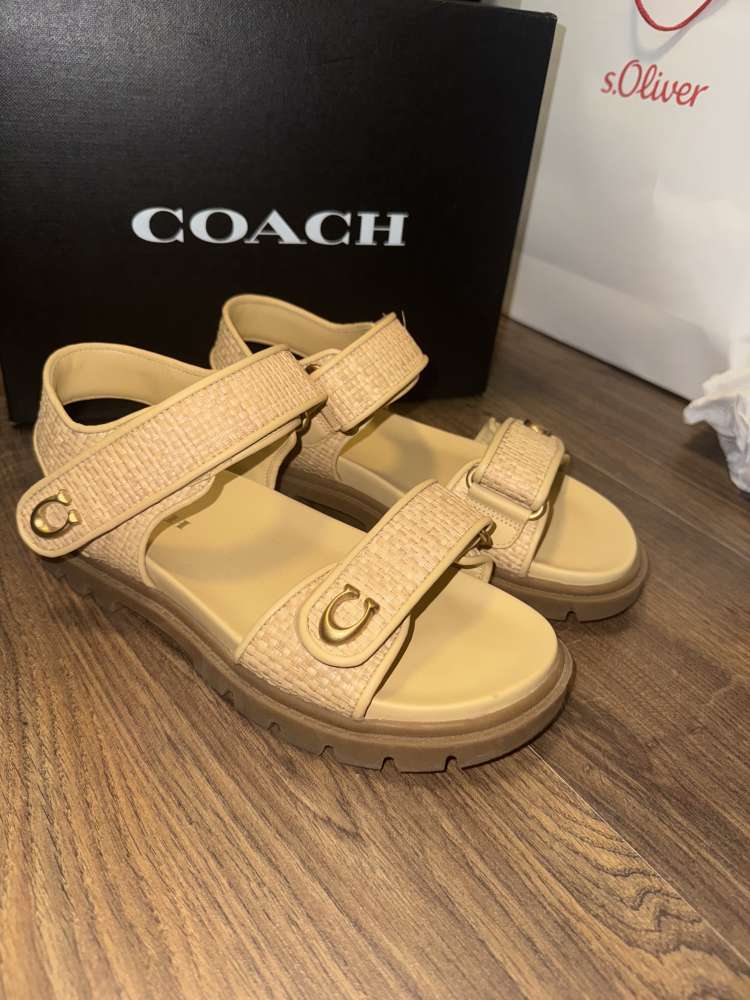 Coach sandále