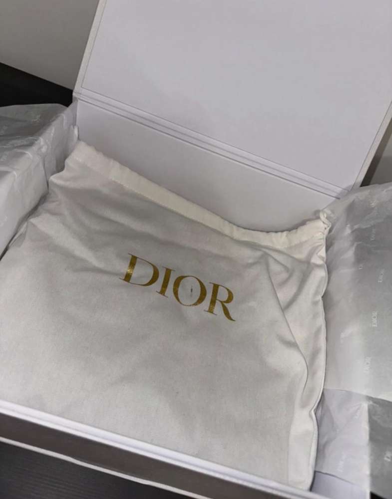 Dior clutch gold