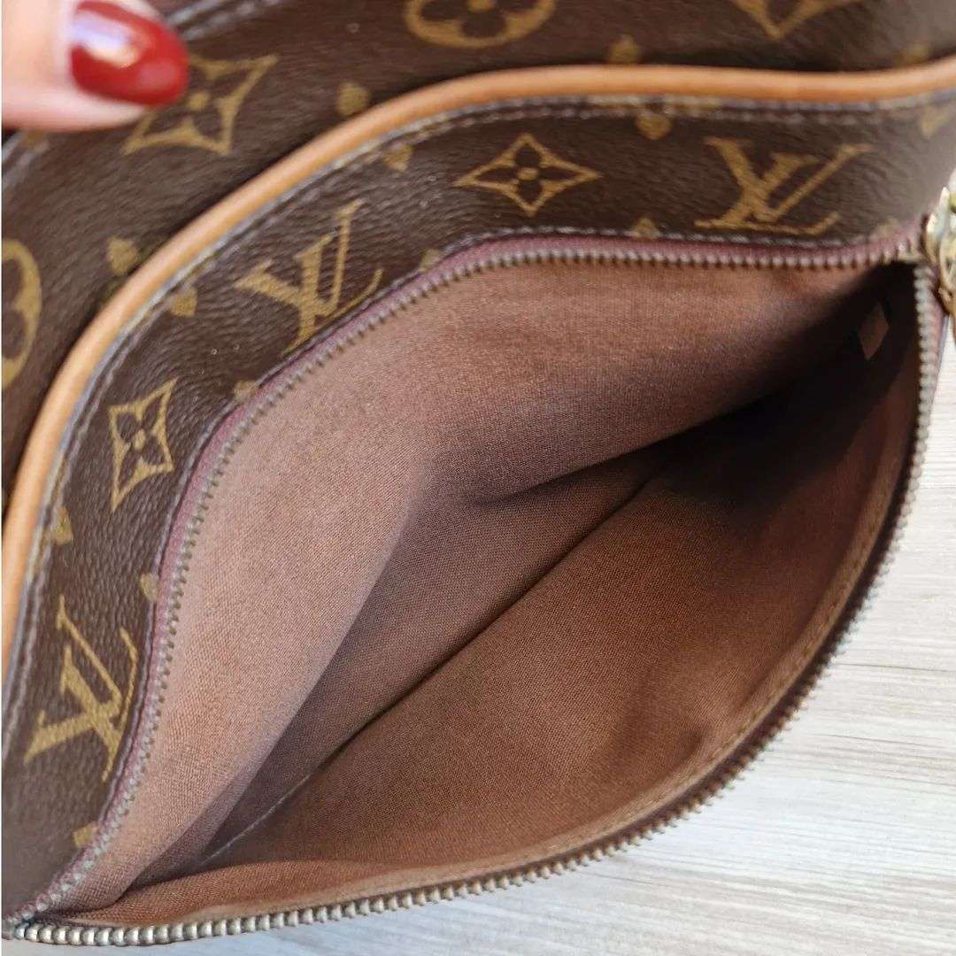 Louis Vuitton Valmy