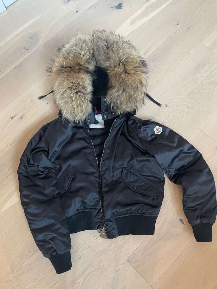 Moncler bunda