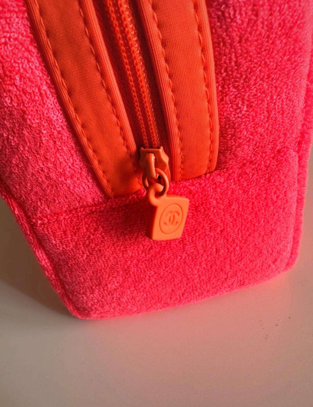 Chanel sada kozmetických taštičiek