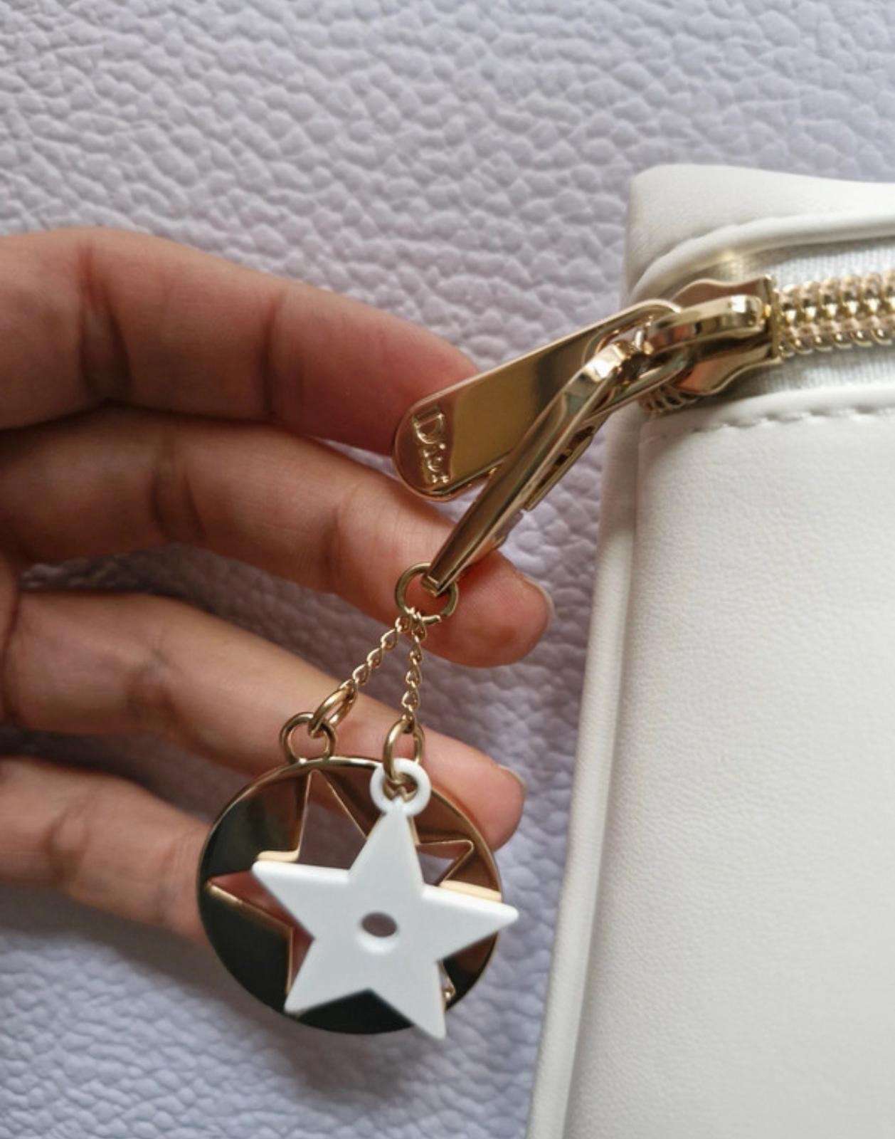 Dior kufrik a šatka