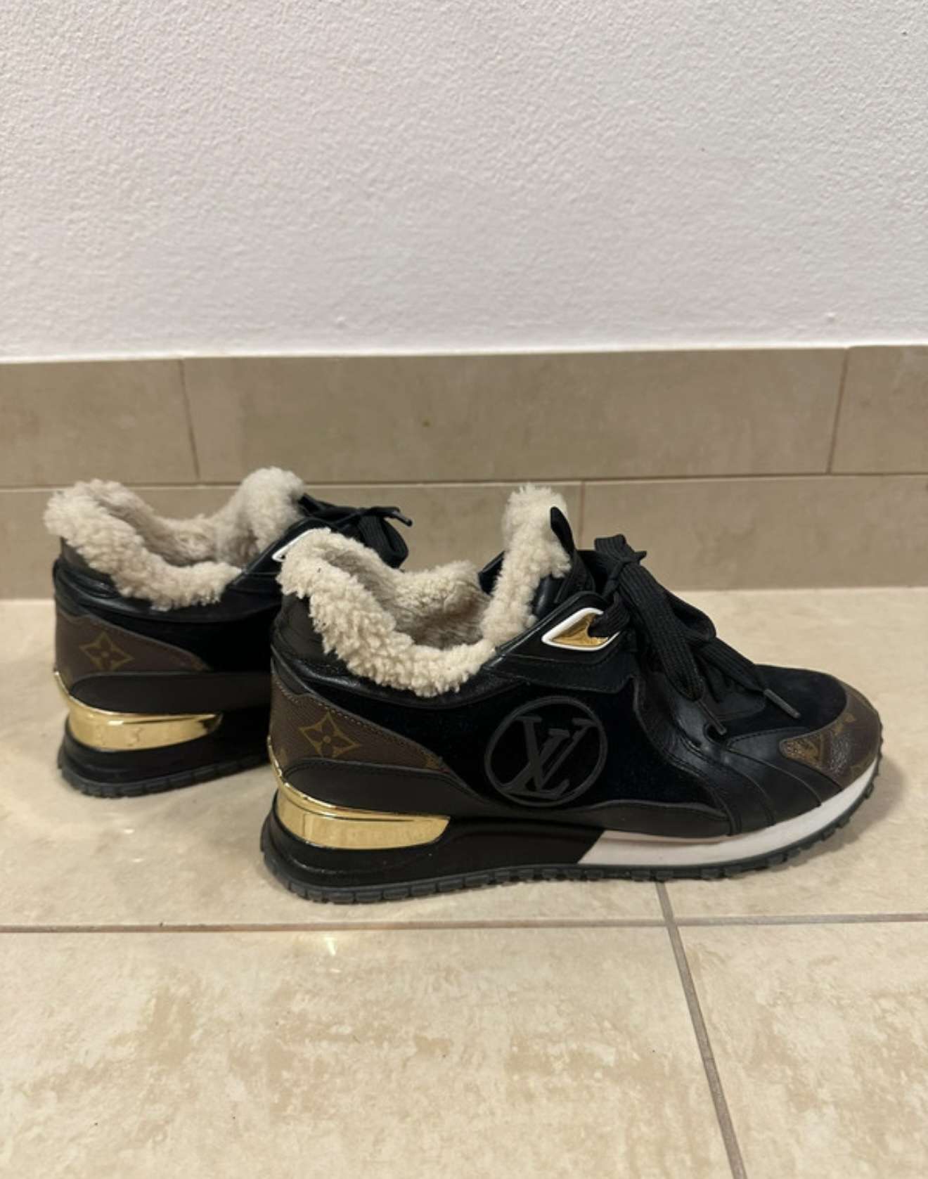 Louis Vuitton Run Away