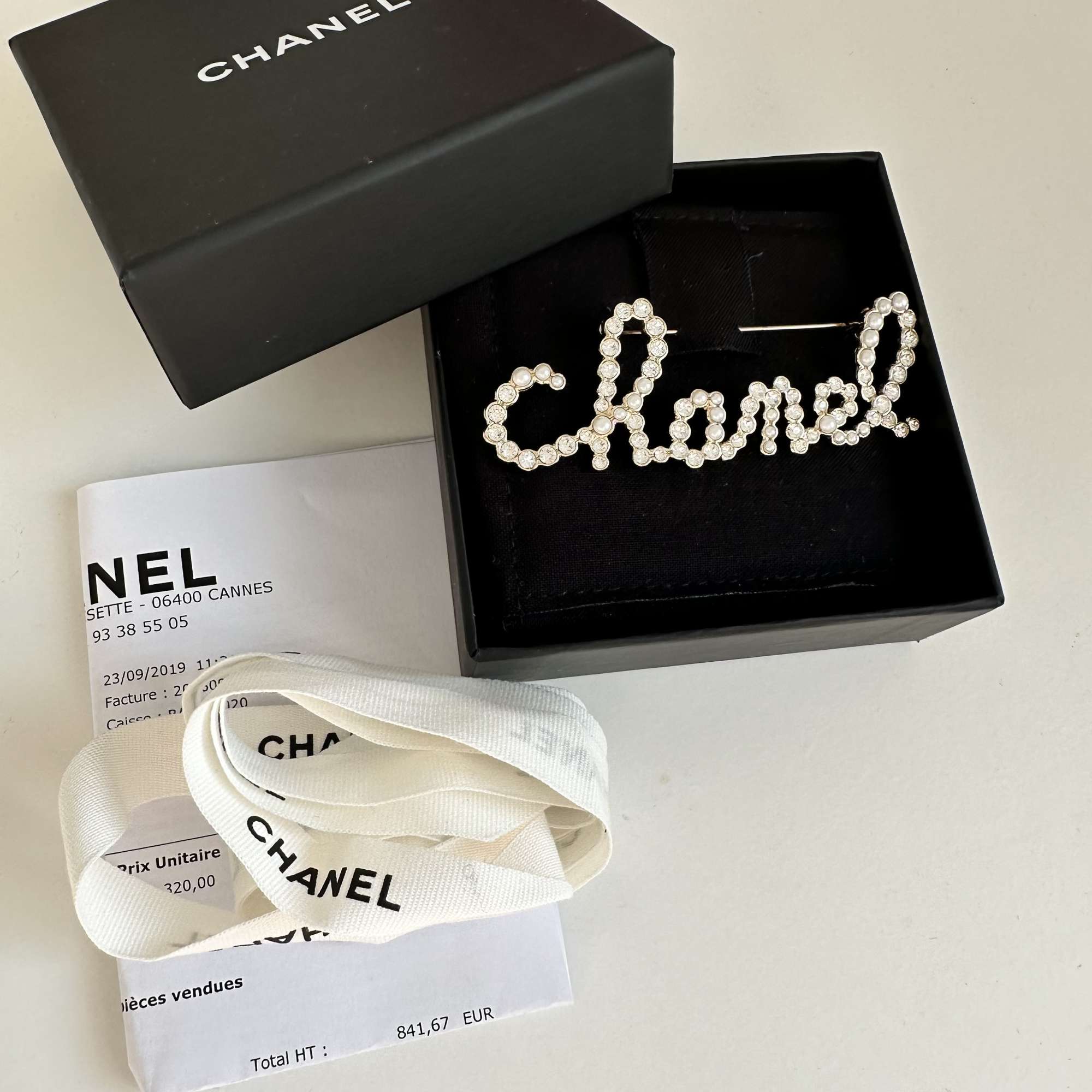 Chanel veľká brošňa