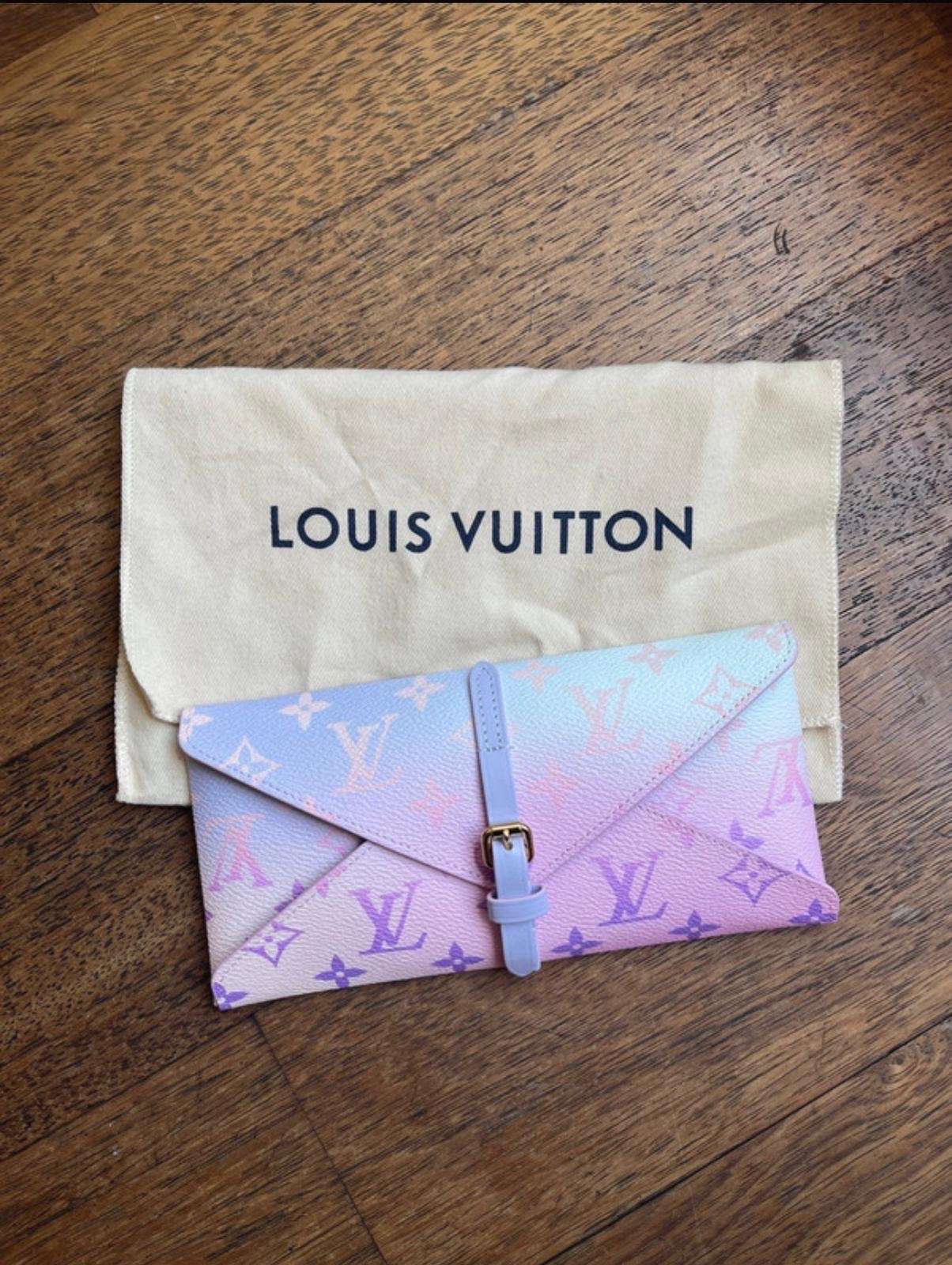 Louis Vuitton clutch