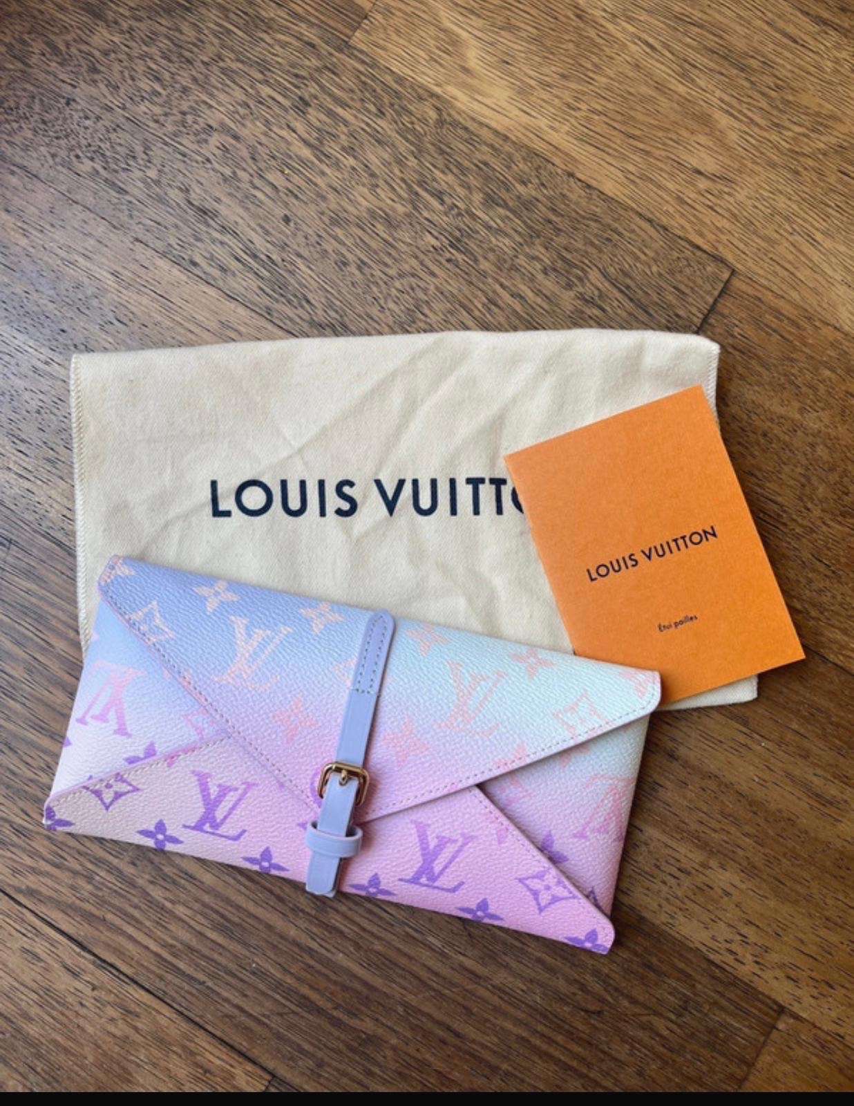 Louis Vuitton clutch
