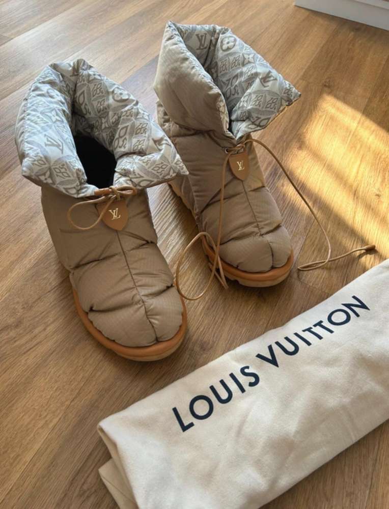 Louis Vuitton snehule