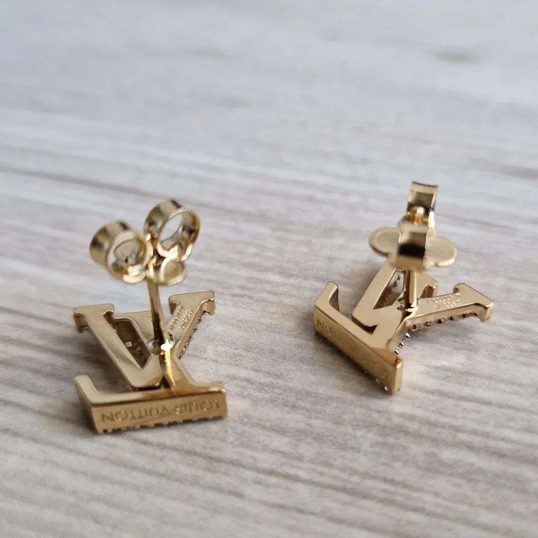 Louis Vuitton Nausnice Iconic