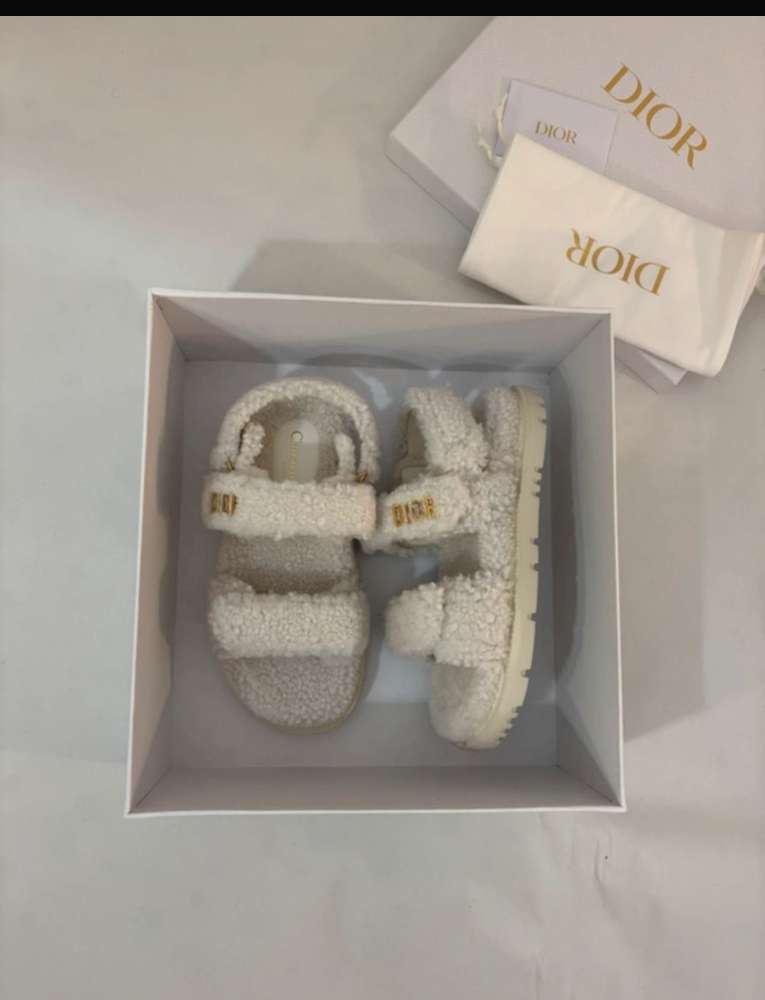 Dior sandále