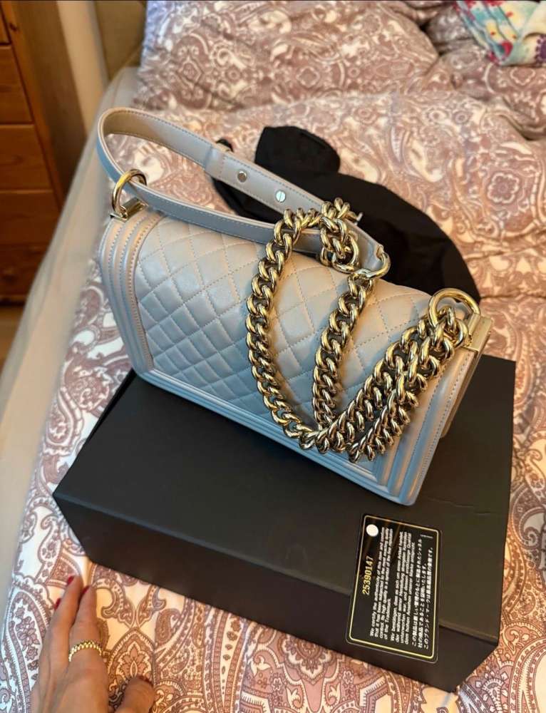 Chanel boy medium crossbody