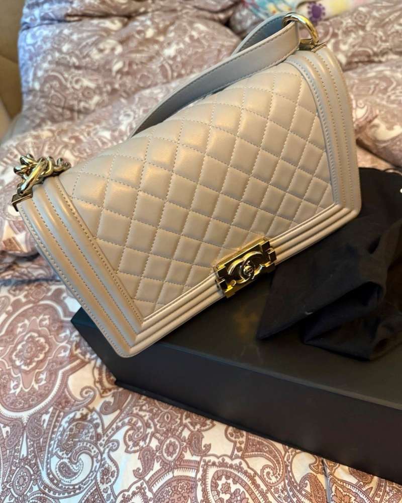 Chanel boy medium crossbody