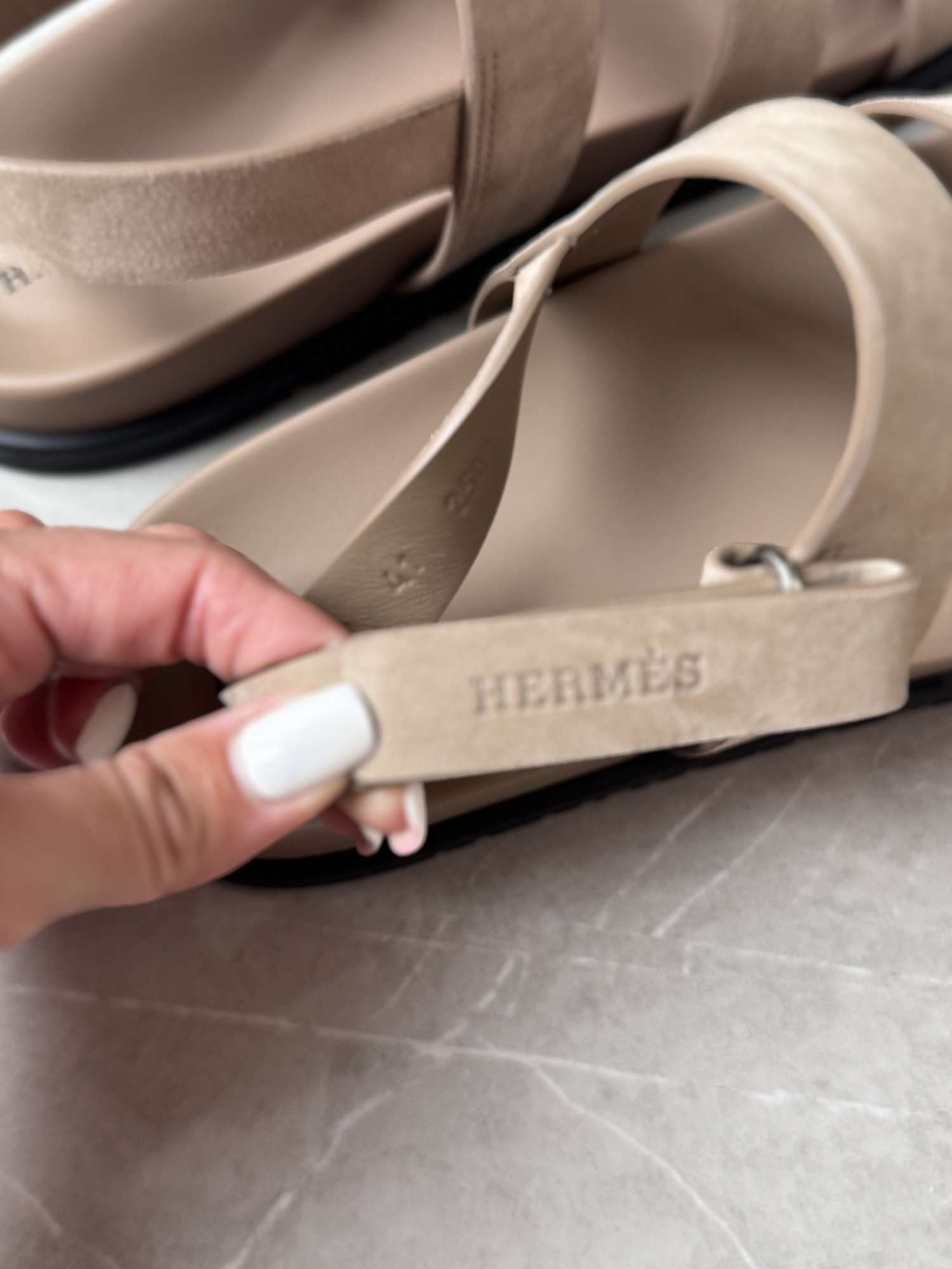 Sandále Hermés genius