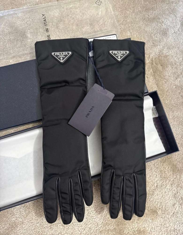 Prada rukavice