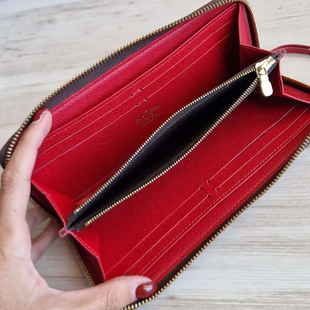 Louis Vuitton Clemence