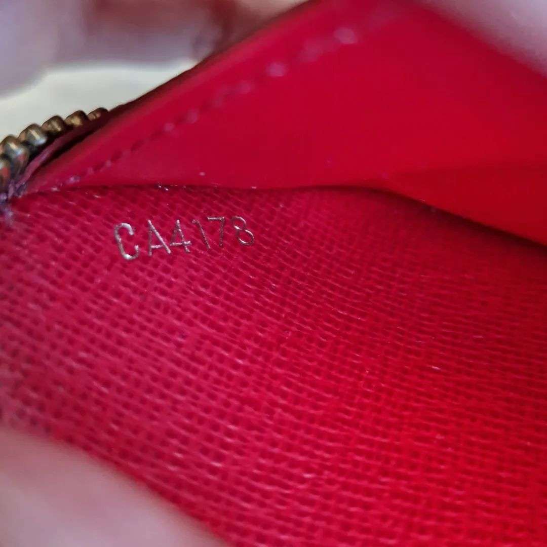 Louis Vuitton Clemence