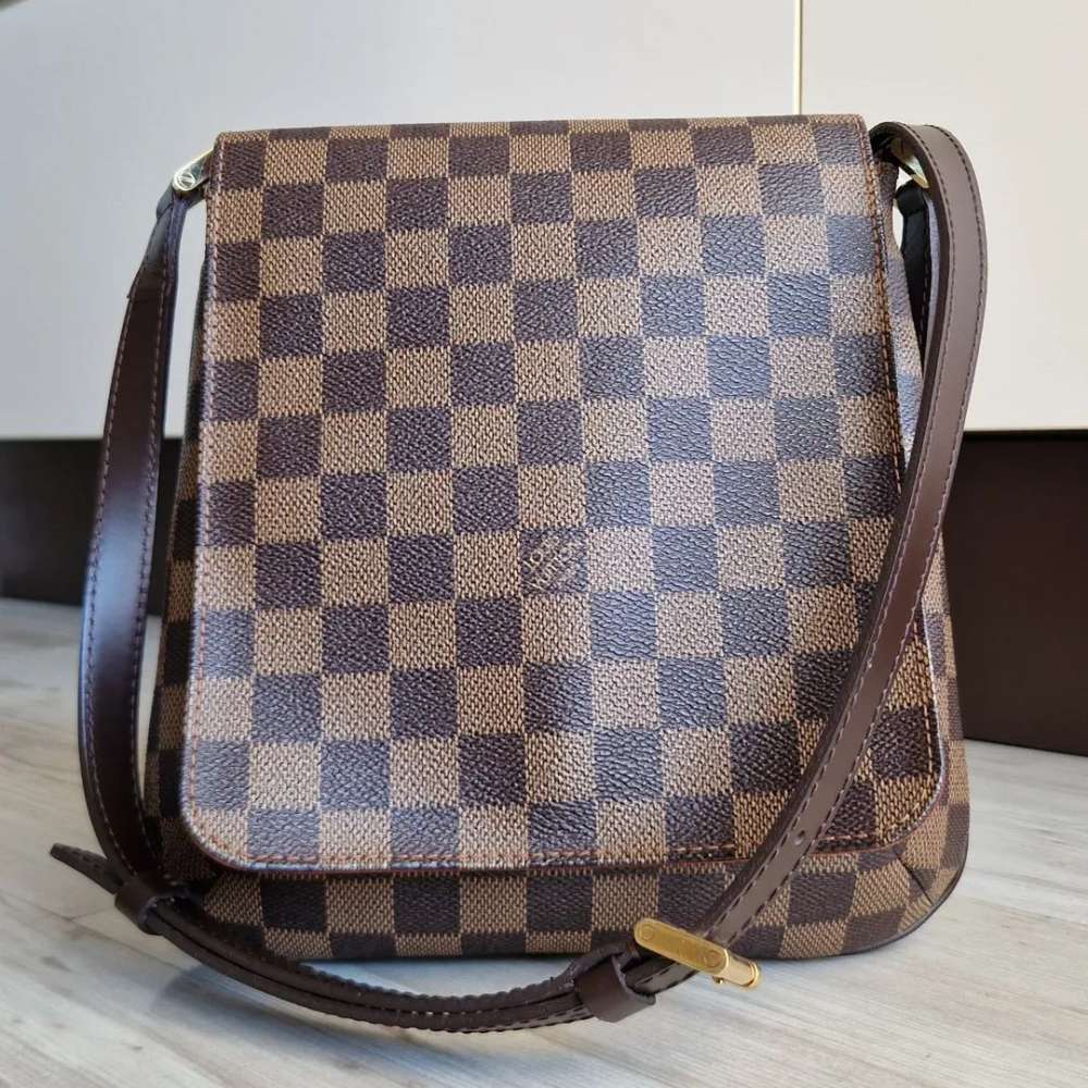 Louis Vuitton Musette Damier Ebene
