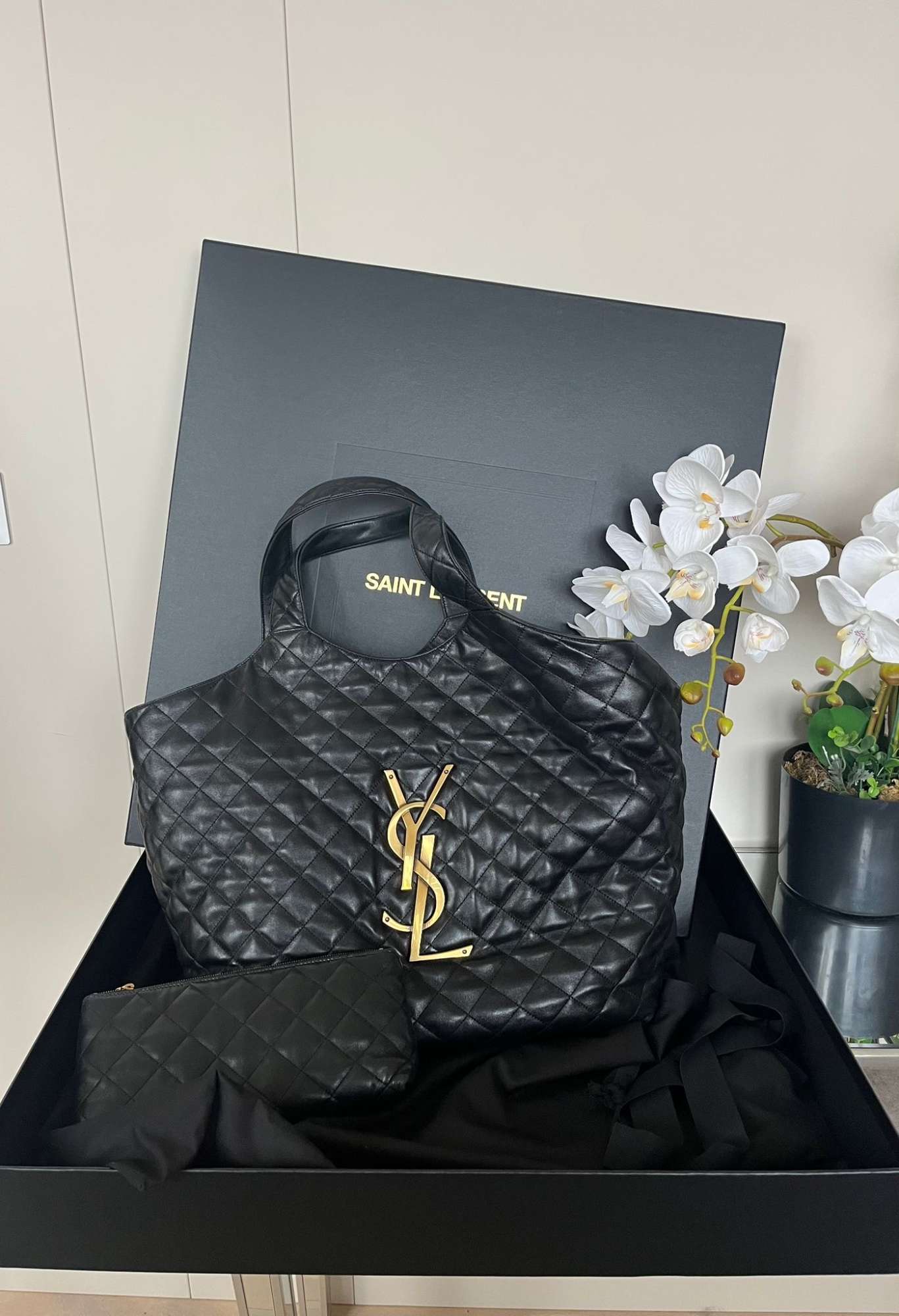 Ysl tote bag