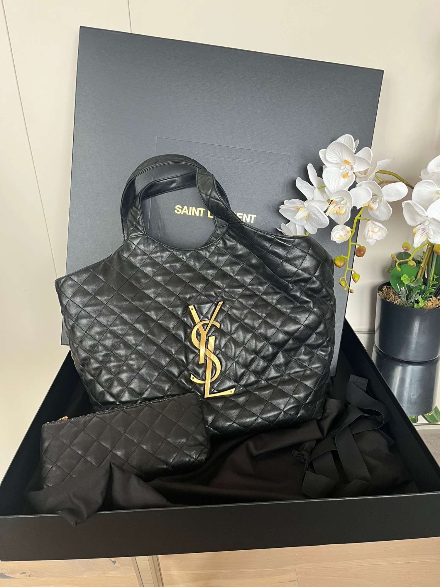 Ysl tote bag