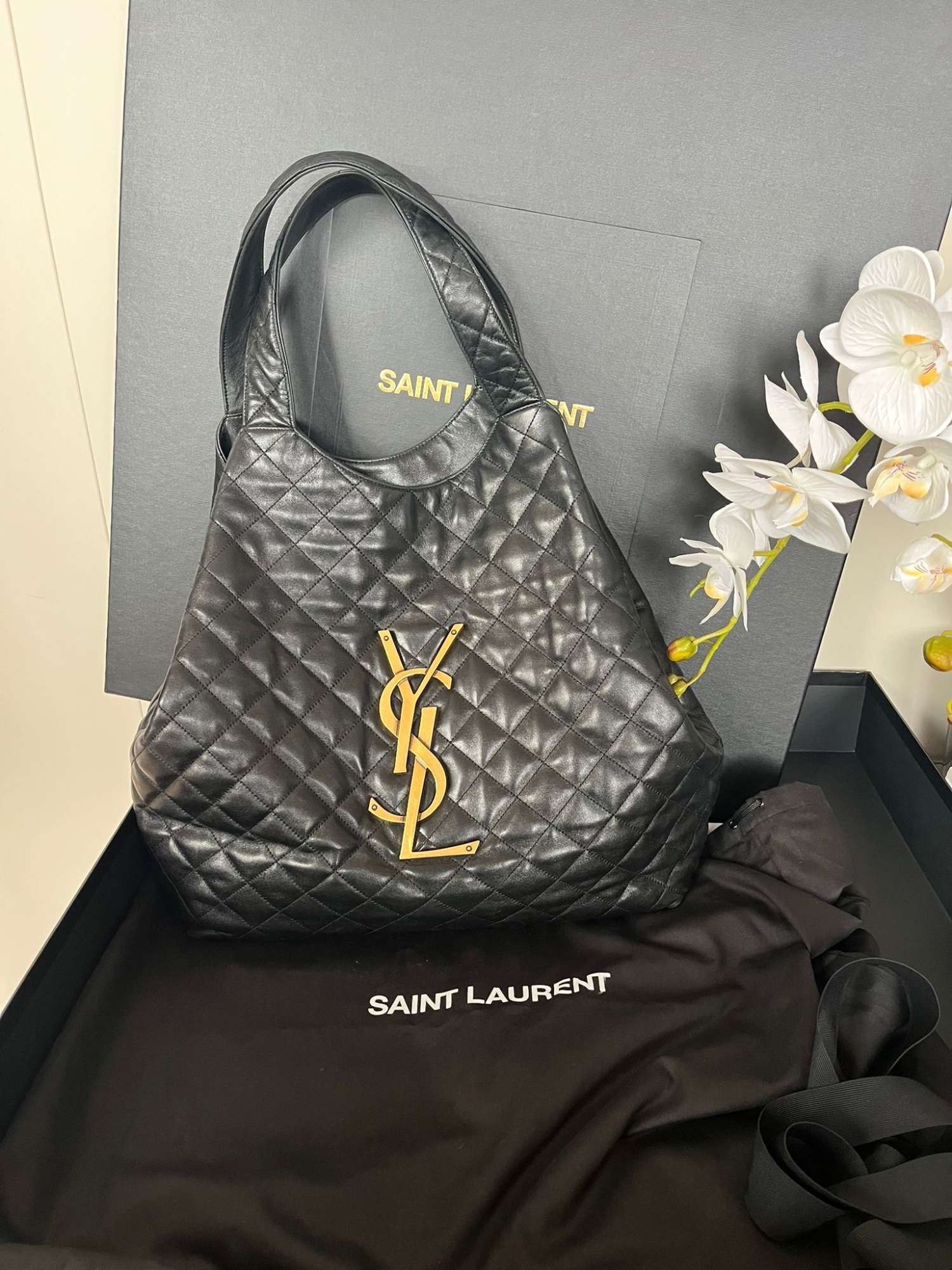 Ysl tote bag