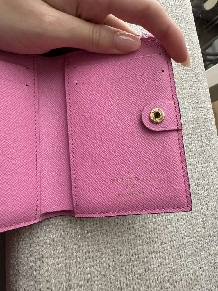 Louis Vuitton Lisa wallet - peňaženka