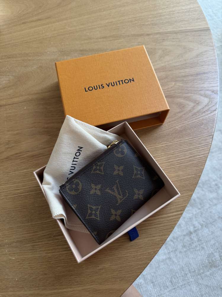 Louis Vuitton Lisa wallet - peňaženka