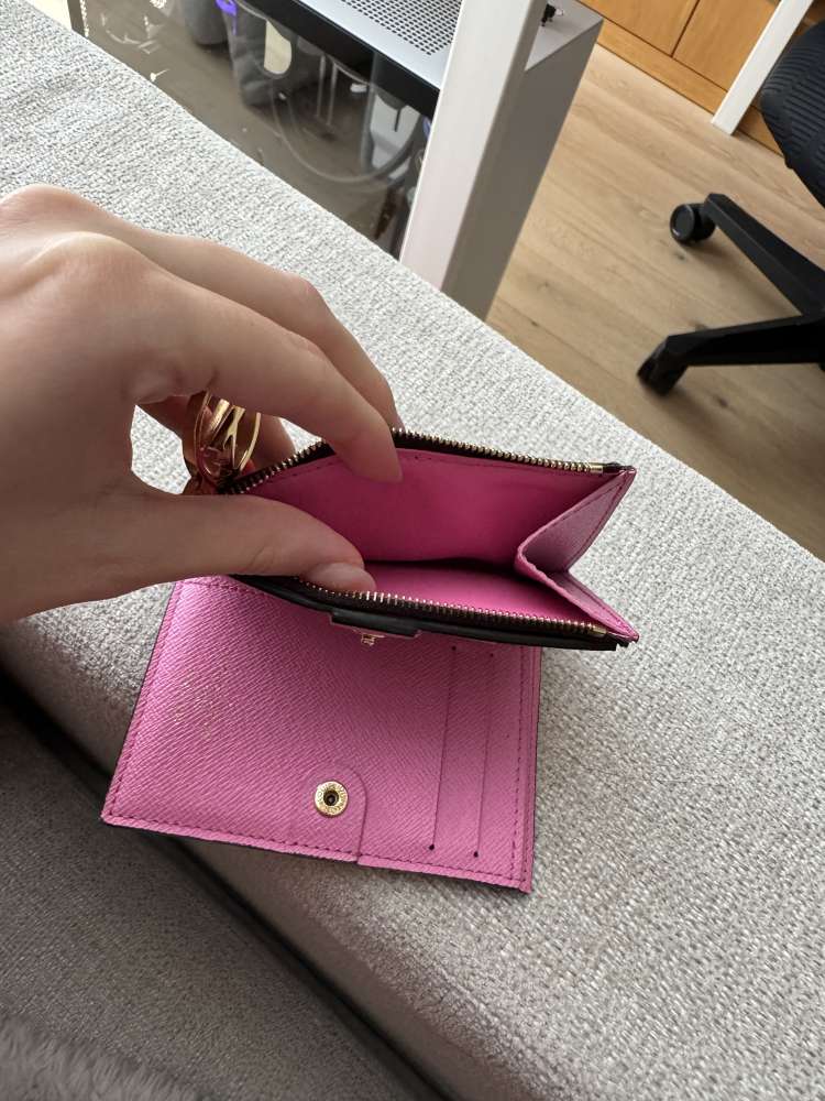 Louis Vuitton Lisa wallet - peňaženka