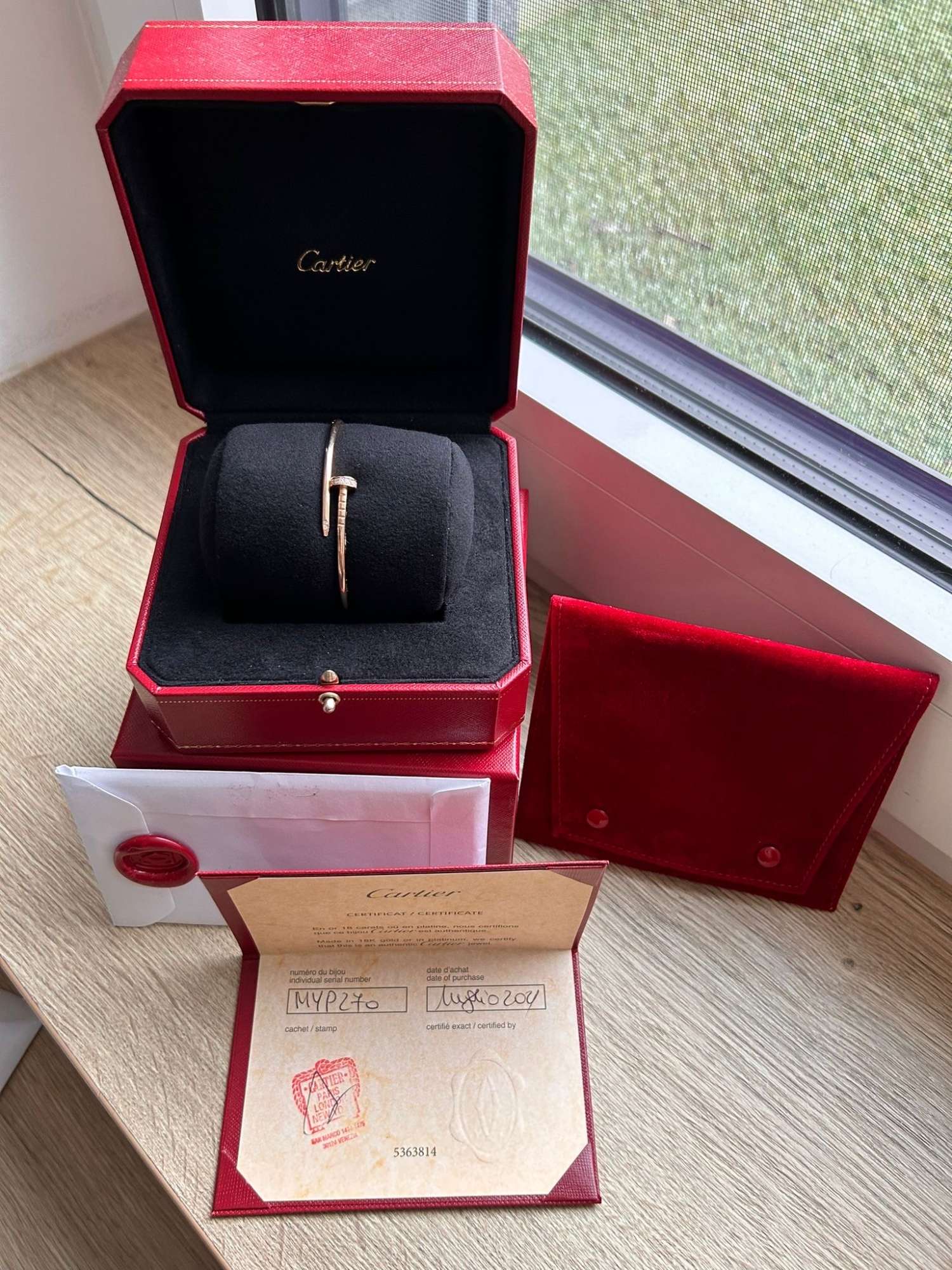 Cartier Juste un Clou 16