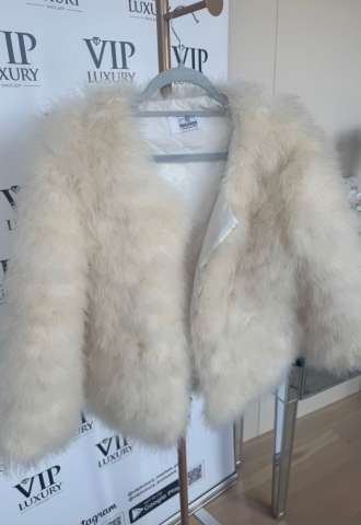 https://vipluxury.sk/Kožuch